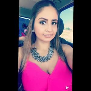 Meet your Posher, Denisse